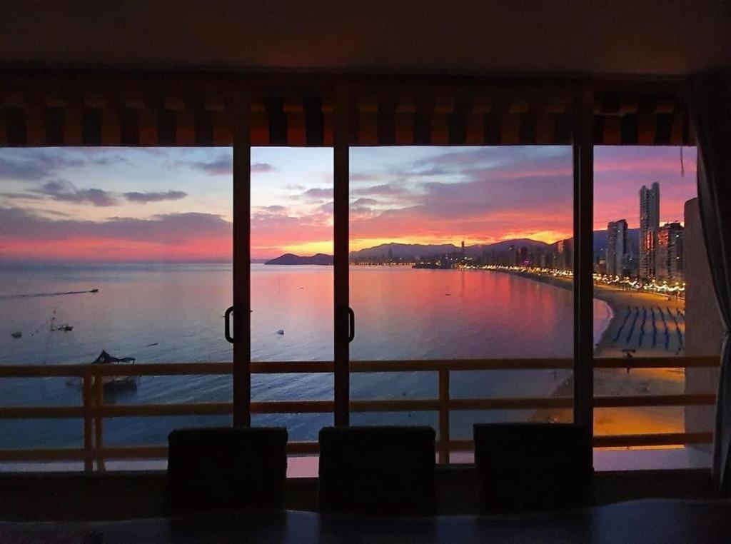 Playa De Levante بينايدورم المظهر الخارجي الصورة
